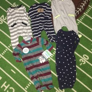 5 BABY BOY SLEEPERS SIZE NB NEWBORN